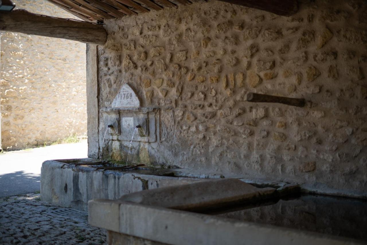 Une Chambre En Luberon Puyvert Kültér fotó